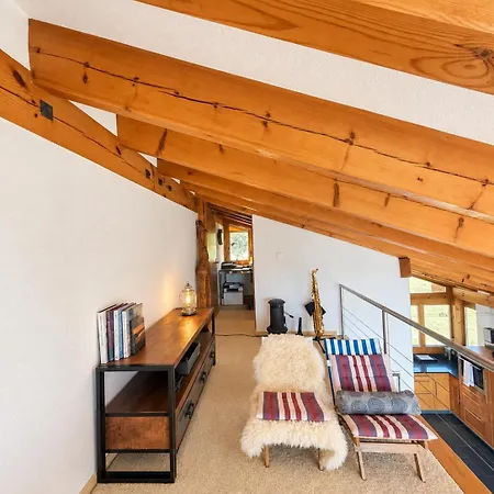 Holiday home Foppa Alpine Ski-in Ski-out & Sauna Valbella